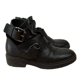 Stylish Black Leather Ankle Boots with Buckle Detail